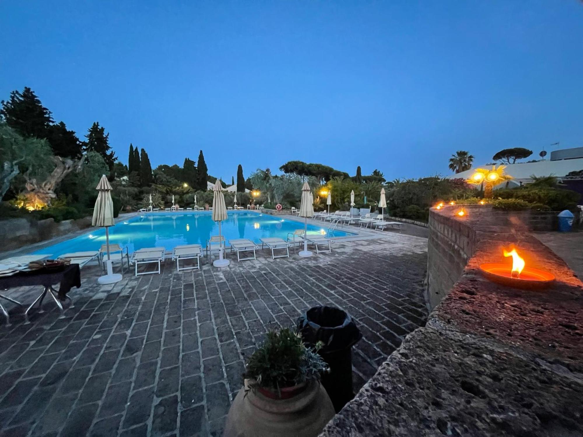 Residence Solemaremma Castiglione della Pescaia Bagian luar foto