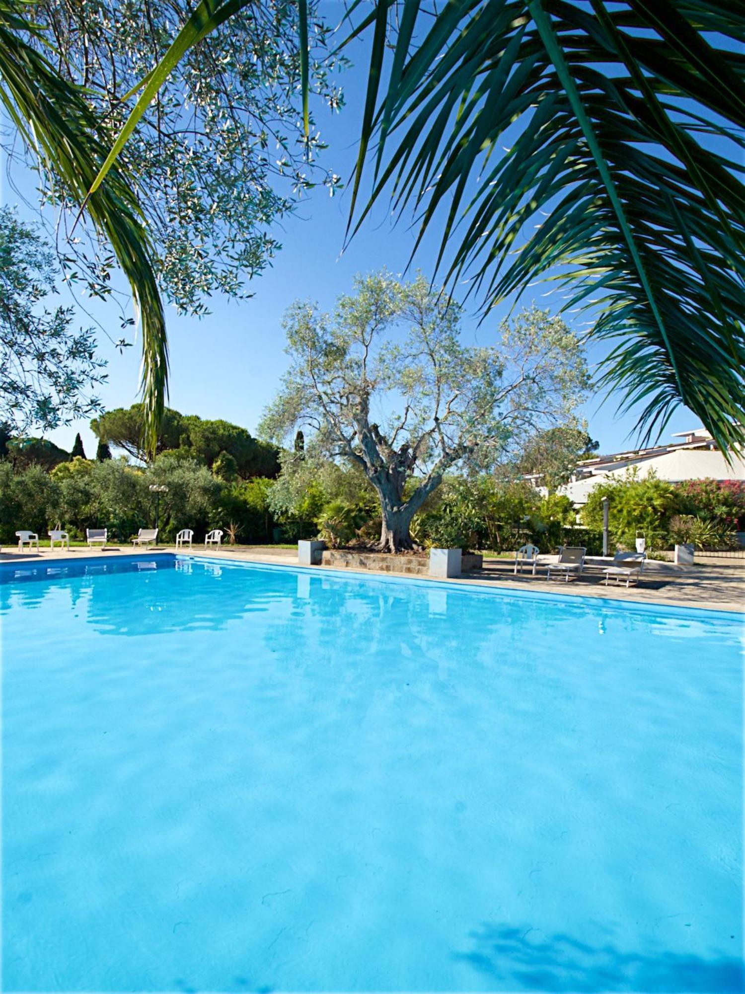 Residence Solemaremma Castiglione della Pescaia Bagian luar foto
